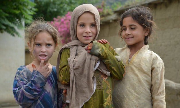 Punjab Child Protection Bureau ne Afghan bachon ko unke ghar walon se mila diya