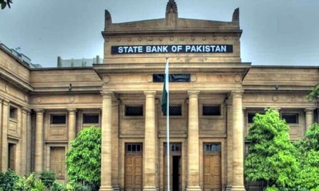 Govt ne har bank transaction pe tax laga diya – filers aur non-filers dono affect