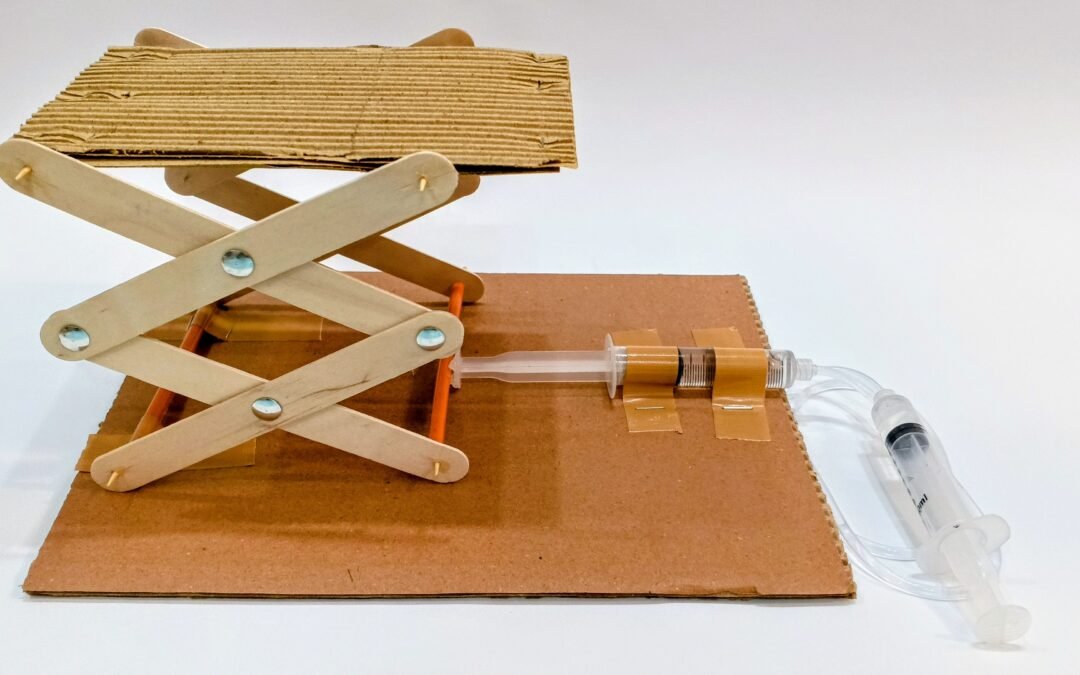 Hydraulic Lift Model Pascal's Law Science Project for School