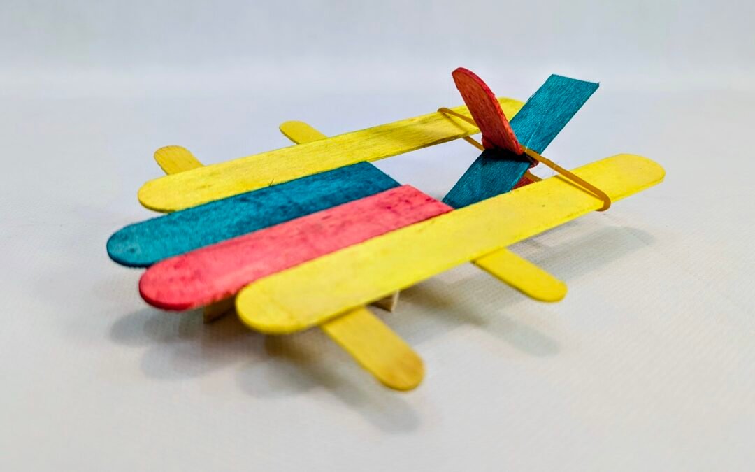 Rubber Band Powered Paddle Boat 4 Blade